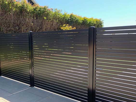 Aluminum-Horizontal-Fence-Installed-in-Boston